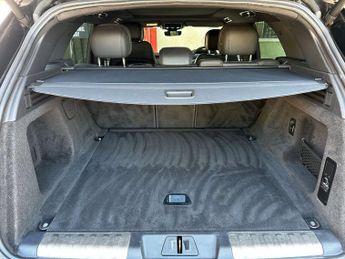Land Rover RANGE ROVER SPORT 3.0 Range Rover Sport Dynamic SE D MHEV Auto 4WD 5dr