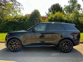 Land Rover RANGE ROVER SPORT 3.0 Range Rover Sport Dynamic SE D MHEV Auto 4WD 5dr