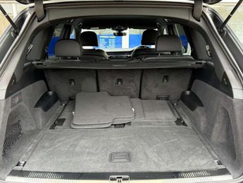 AUDI Q7 3.0 Q7 Black Edition 55 TFSI MHEV Quattro Auto 4WD 5dr