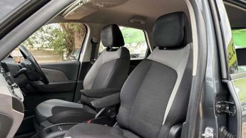 CITROEN C4 PICASSO 1.6 C4 Picasso VTR+ Airdm e-HDi Semi-Auto 5dr