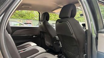 CITROEN C4 PICASSO 1.6 C4 Picasso VTR+ Airdm e-HDi Semi-Auto 5dr