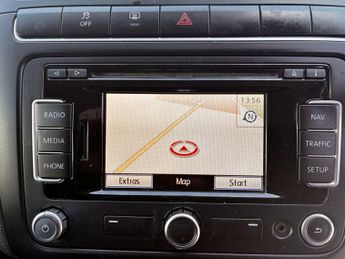 VOLKSWAGEN POLO 1.4 Match Edition Hatchback 5dr Petrol DSG Euro 5 (85 ps)