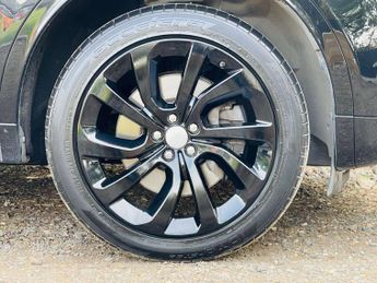 Land Rover DISCOVERY SPORT 2.0 Discovery Sport R-Dynamic HSE Auto 4WD 5dr