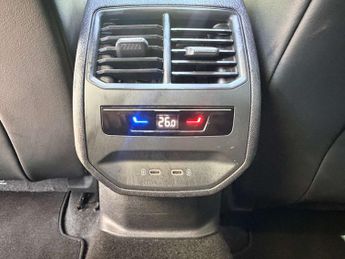 SEAT Leon 1.5 Leon FR Sport eTSI Evo Semi-Auto 5dr