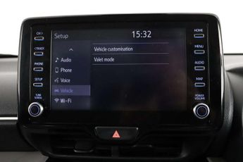 Toyota Yaris Cross 1.5 VVT-h Icon SUV 5dr Petrol Hybrid E-CVT Euro 6 (s/s) (116 ps)