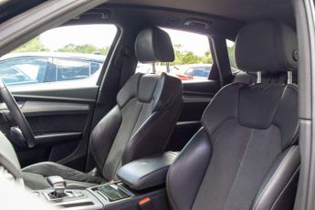 AUDI Q5 2.0 Q5 S Line 40 TDI Quattro Semi-Auto 4WD 5dr