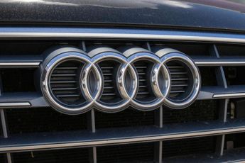 AUDI Q5 2.0 Q5 S Line 40 TDI Quattro Semi-Auto 4WD 5dr