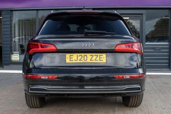 AUDI Q5 2.0 Q5 S Line 40 TDI Quattro Semi-Auto 4WD 5dr