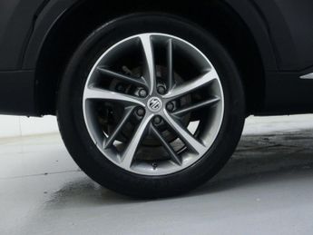 MG MG HS 1.5 T-GDI Exclusive SUV 5dr Petrol DCT Euro 6 (s/s) (162 ps)