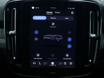 VOLVO XC40 Recharge Twin 78kWh Plus SUV 5dr Electric Auto AWD (408 ps)