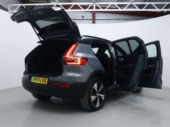 VOLVO XC40 Recharge Twin 78kWh Plus SUV 5dr Electric Auto AWD (408 ps)