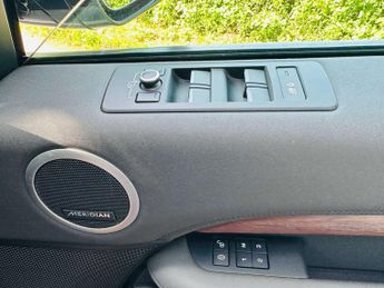 LAND ROVER DISCOVERY 2.0 Discovery HSE Si4 Auto 4WD 5dr