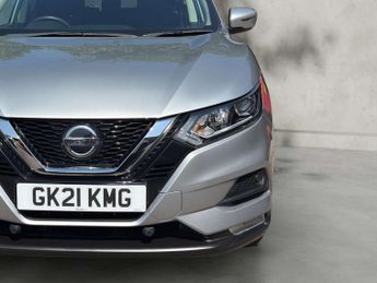 NISSAN QASHQAI 1.3 Qashqai Acenta Premium DiG-T Semi-Auto 5dr