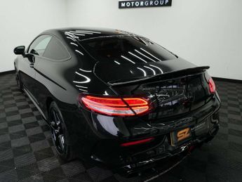 Mercedes-Benz C-CLASS 2.0 C 220 AMG Line D Auto 2dr