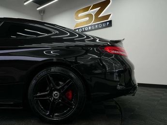 Mercedes-Benz C-CLASS 2.0 C 220 AMG Line D Auto 2dr