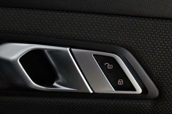 BMW 3 Series 2.0 330e 12kWh SE Pro Saloon 4dr Petrol Plug-in Hybrid Auto Euro