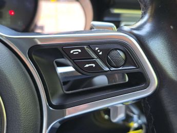 PORSCHE MACAN 3.0 Macan S D Semi-Auto 4WD 5dr