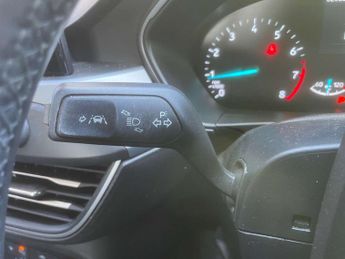 FORD FOCUS 1.0 Focus Trend MHEV Auto 5dr