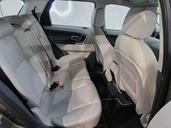 Land Rover Discovery Sport 2.0 TD4 SE Tech SUV 5dr Diesel Auto 4WD Euro 6 (s/s) (180 ps)