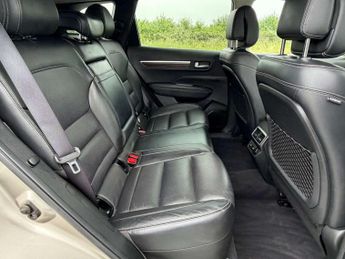RENAULT KOLEOS 2.0 Koleos Signature Nav dCi 4x4 CVT 4WD 5dr