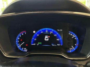 TOYOTA COROLLA 1.8 Corolla Icon Tech HEV CVT 5dr