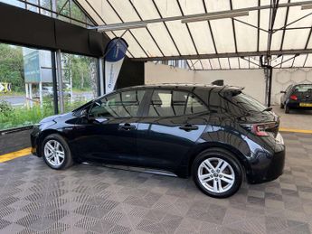 TOYOTA COROLLA 1.8 Corolla Icon Tech HEV CVT 5dr