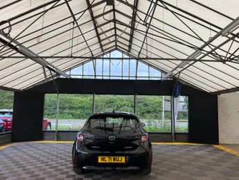 TOYOTA COROLLA 1.8 Corolla Icon Tech HEV CVT 5dr