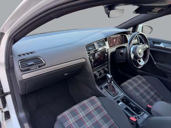 Volkswagen Golf 2.0 Golf GTi Performance TSi Semi-Auto 5dr