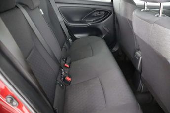 Toyota Yaris 1.5 VVT-h Icon Hatchback 5dr Petrol Hybrid E-CVT Euro 6 (s/s) (1