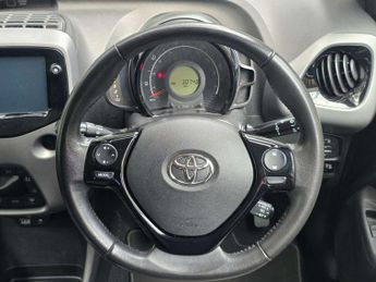 TOYOTA AYGO 1.0 Aygo X-Trend VVT-i 5dr