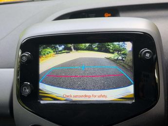 TOYOTA AYGO 1.0 Aygo X-Trend VVT-i 5dr
