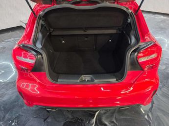 Mercedes-Benz A Class 2.1 A220 CDI AMG Sport Hatchback 5dr Diesel 7G-DCT Euro 6 (s/s) 