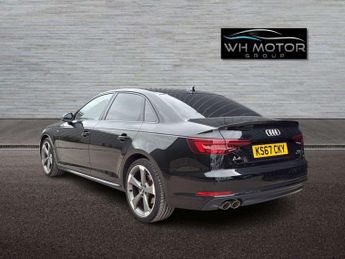 AUDI A4 2.0 A4 Black Edition TDI Quattro Semi-Auto 4WD 4dr