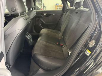 AUDI A4 2.0 A4 Black Edition TDI Quattro Semi-Auto 4WD 4dr