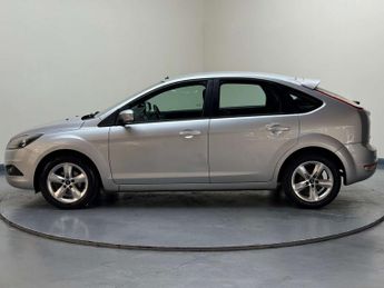 Ford FOCUS 1.6 Focus Zetec Auto 5dr