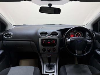 Ford FOCUS 1.6 Focus Zetec Auto 5dr