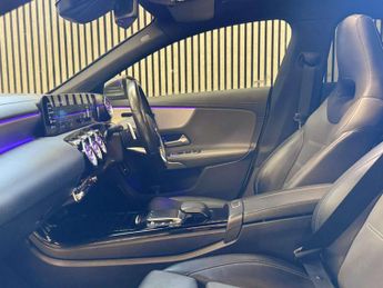 Mercedes-Benz CLA 2.0 CLA 220 AMG Line Premium+ D Auto 4dr