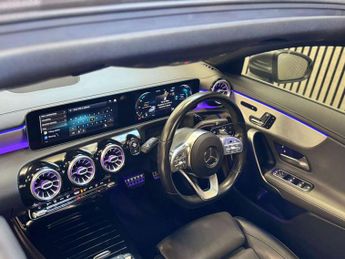 Mercedes-Benz CLA 2.0 CLA 220 AMG Line Premium+ D Auto 4dr