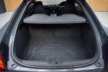 Audi TT 2.0 TT Black Edition 40 TFSI Semi-Auto 3dr