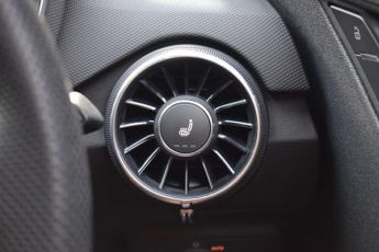 Audi TT 2.0 TT Black Edition 40 TFSI Semi-Auto 3dr