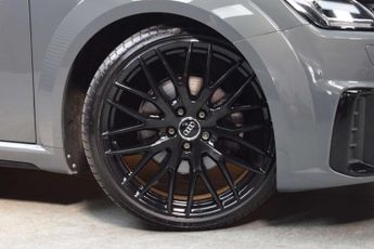 Audi TT 2.0 TT Black Edition 40 TFSI Semi-Auto 3dr