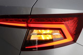 Skoda Karoq 1.6 TDI SE Technology SUV 5dr Diesel DSG Euro 6 (s/s) (115 ps)