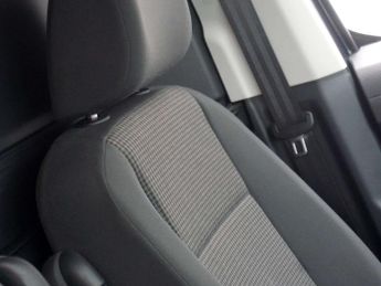 Volkswagen Caddy 2.0 TDI C20 Commerce Pro Panel Van 5dr Diesel Manual SWB Euro 6 