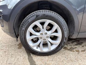 Land Rover DISCOVERY SPORT 2.0 Discovery Sport HSE TD4 Auto 4WD 5dr