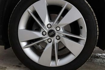Audi Q2 1.5 TFSI CoD 35 S line SUV 5dr Petrol S Tronic Euro 6 (s/s) (150