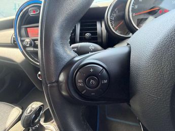 MINI HATCH 1.5 Cooper Auto 5dr