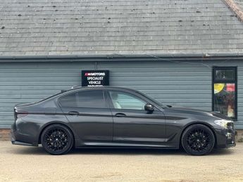 BMW 5 SERIES 2.0 520i M Sport Auto 4dr