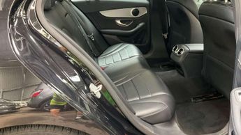 MERCEDES-BENZ C-CLASS 2.1 C220 Sport Bluetec Auto 4dr