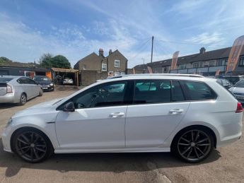 VOLKSWAGEN GOLF 2.0 Golf R TSi Semi-Auto 4WD 5dr