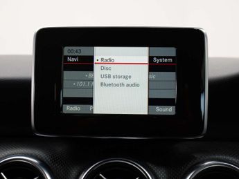 Mercedes-Benz A-CLASS 2.1 A200 Sport CDi Auto 5dr